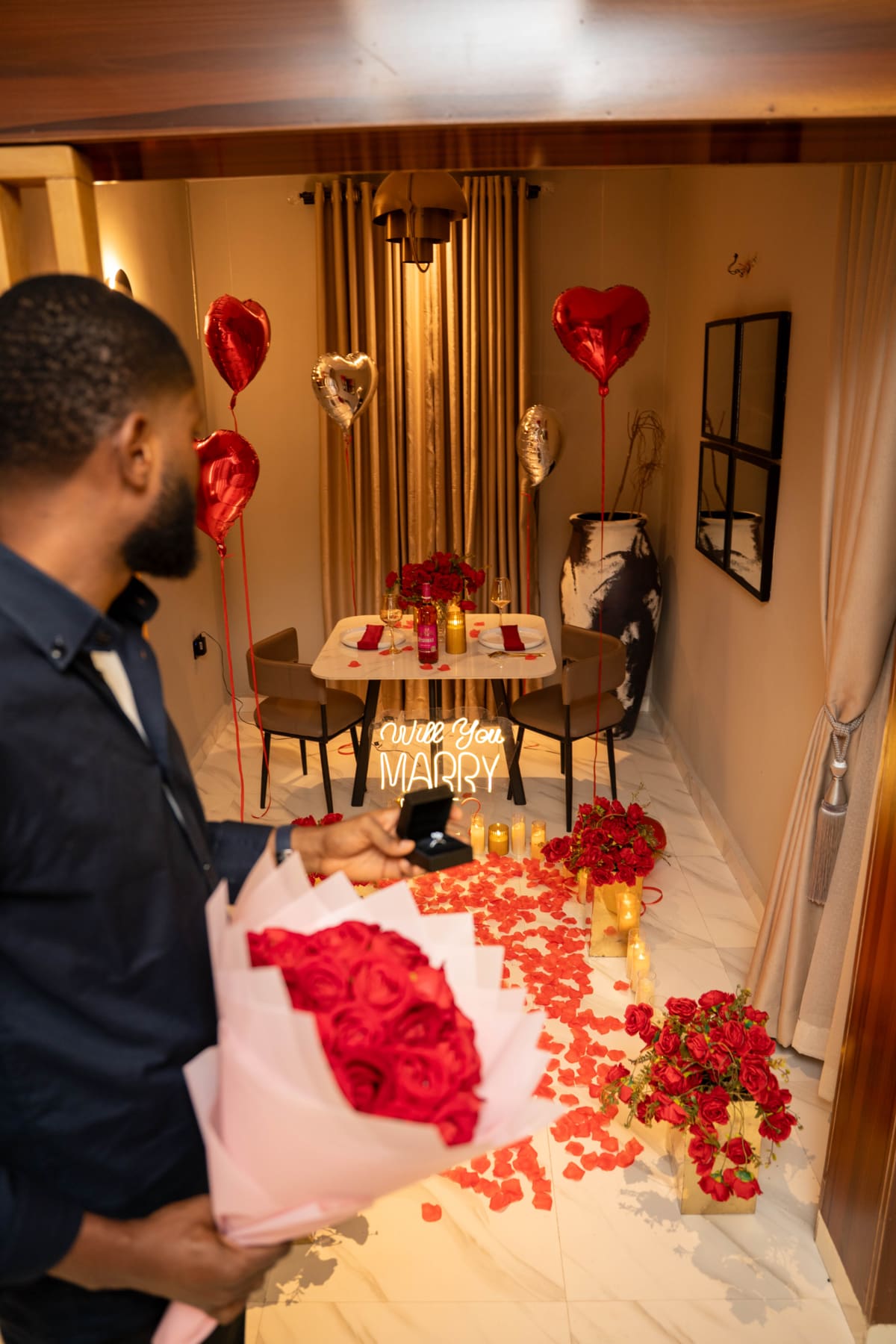 ENGAGEMENT GALLERY