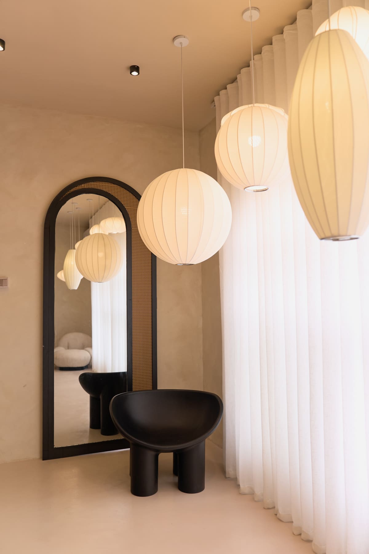 MAISON ELEVEN