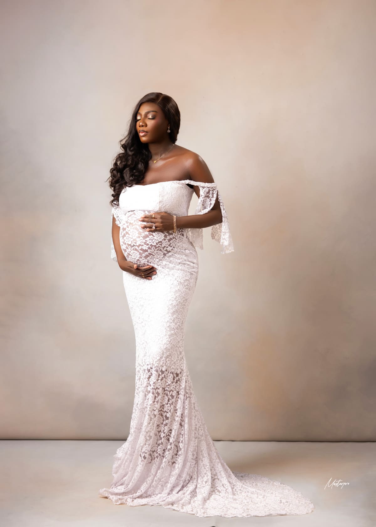 MRS RITA MATERNITY SHOOT